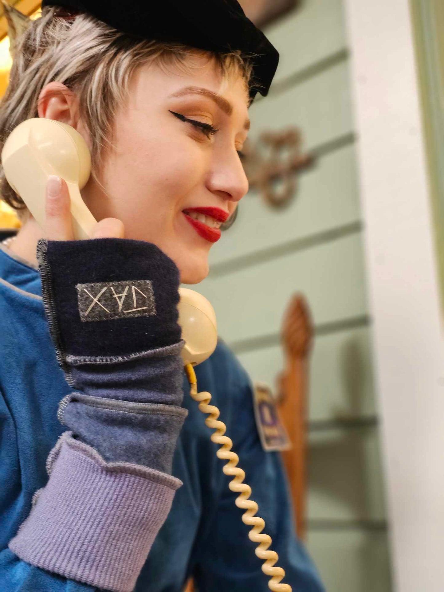 Soft Cashmere Blue mix Jax fingerless gloves