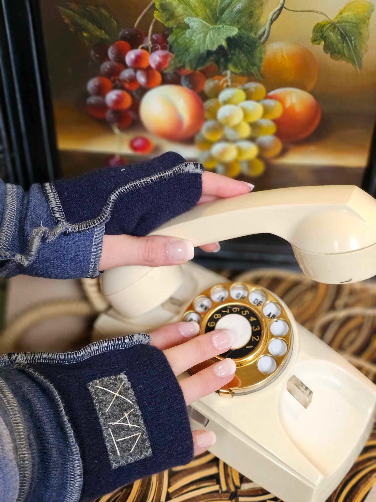 Soft Cashmere Blue mix Jax fingerless gloves