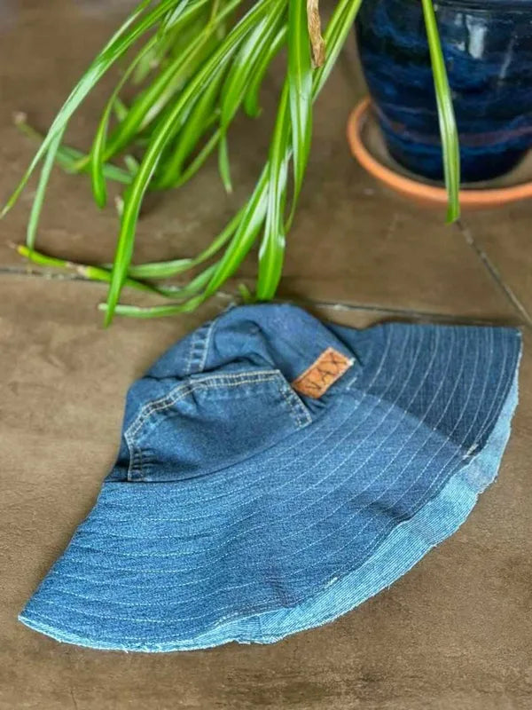Upcycled Sun hat made with recycled denim jeans. Made in Bend Oregon by Jax Upcycled. jaxhats