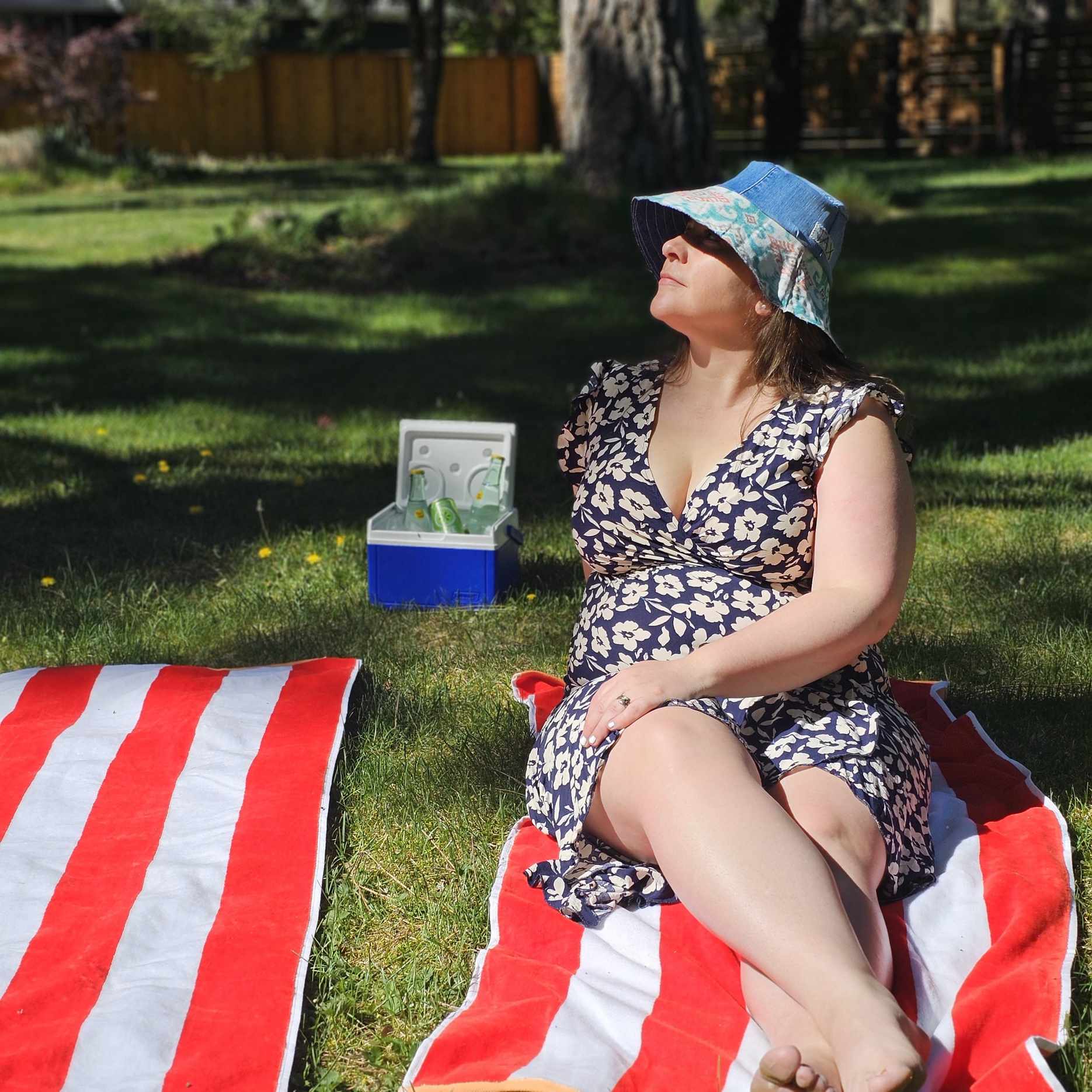 Upcycled Sun hat made with dead stock canvas and Denim. Made in Bend Oregon by Jax Upcycled. jaxhats