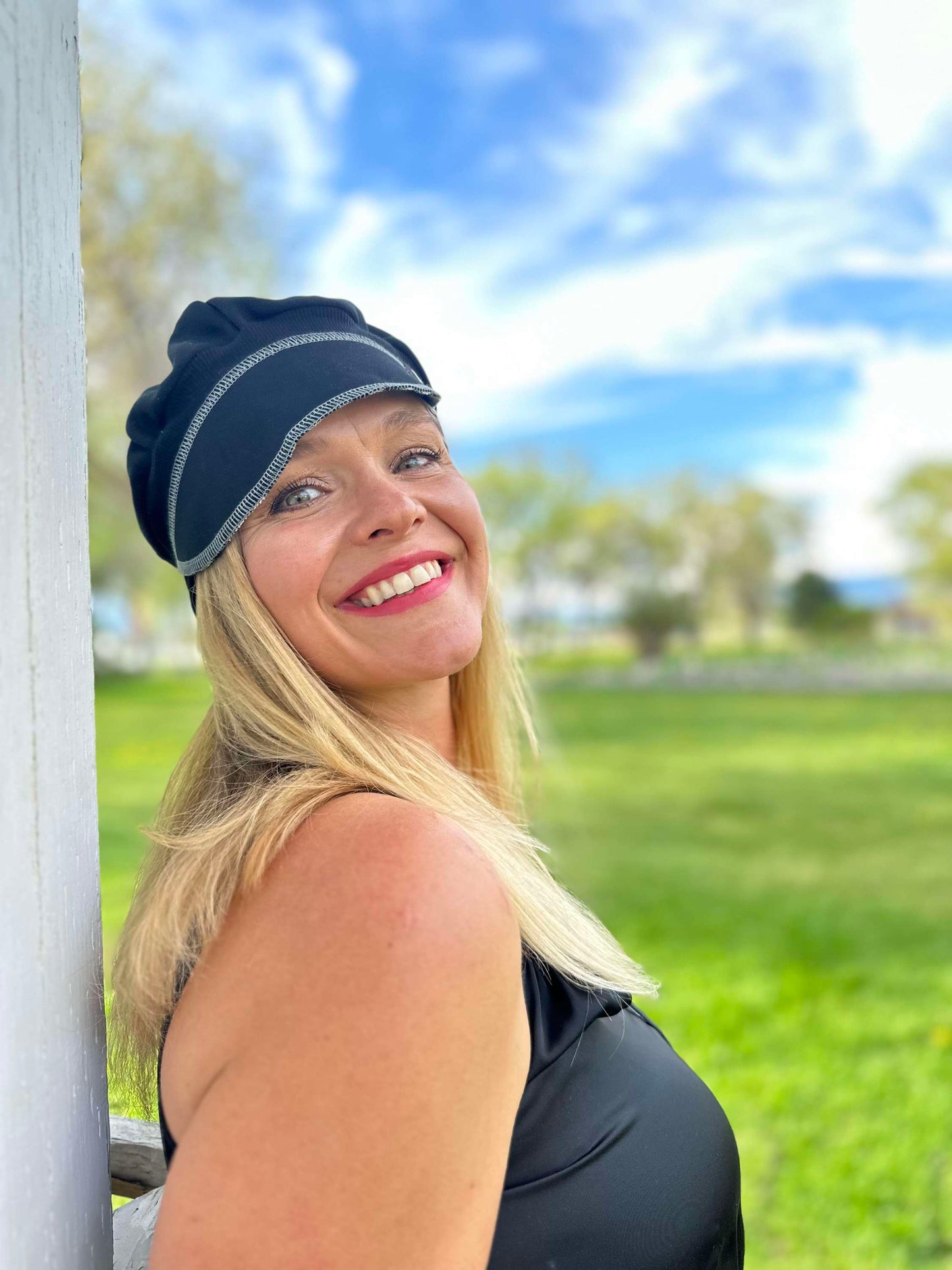 Black midweight with black band upcycled hat onesize