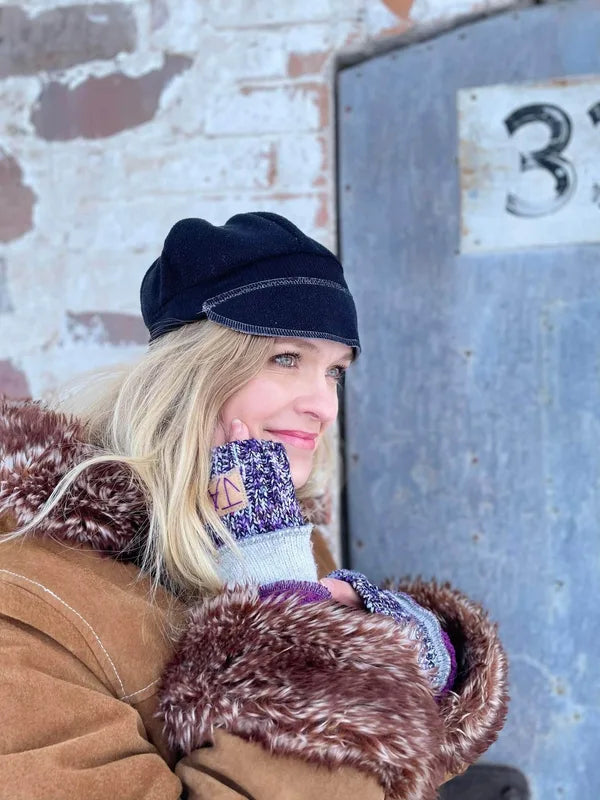 Fleece Plain Black JAX Newsboy cap