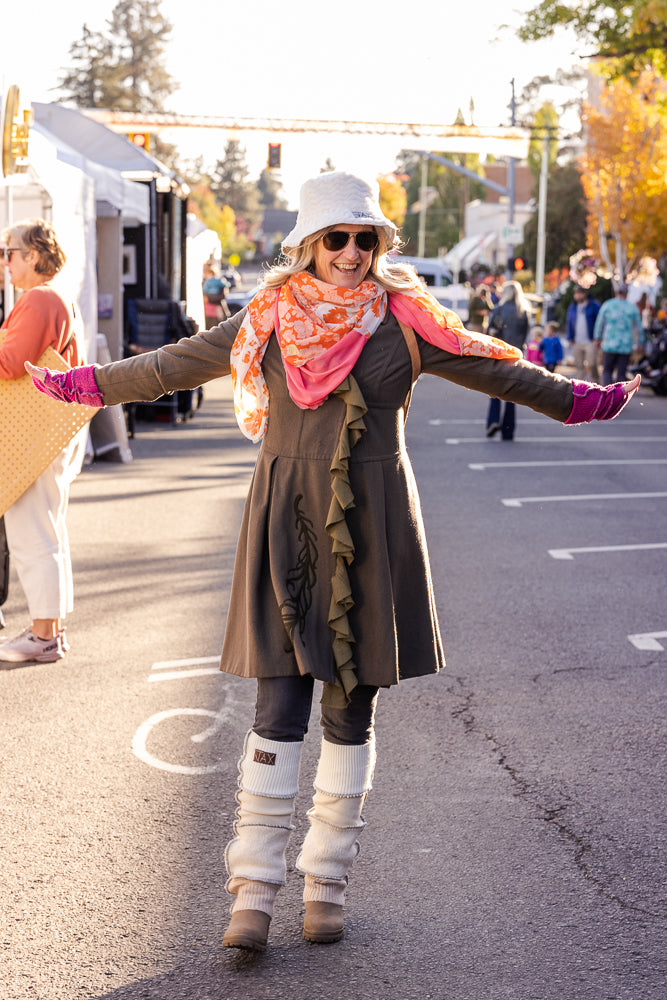 Upcycled fuzzy white Adult OS bucket