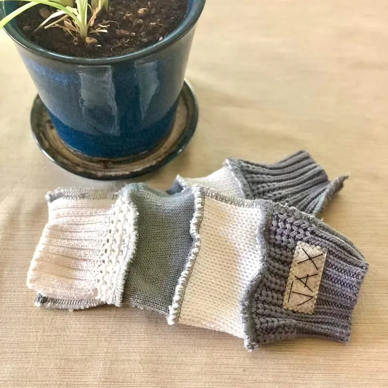 Upcycled Light grey and cream mix sweaters Fingerless texting gloves