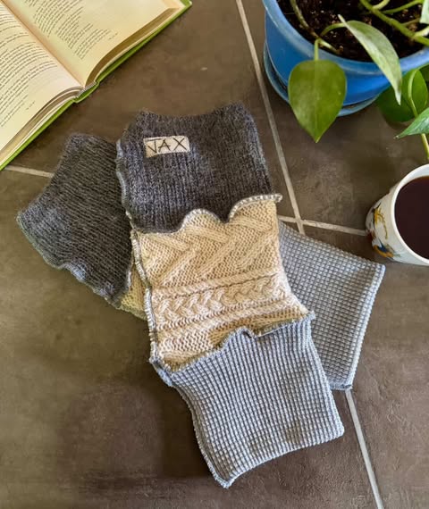 Grey and Cream Fall JAX Legwarmer