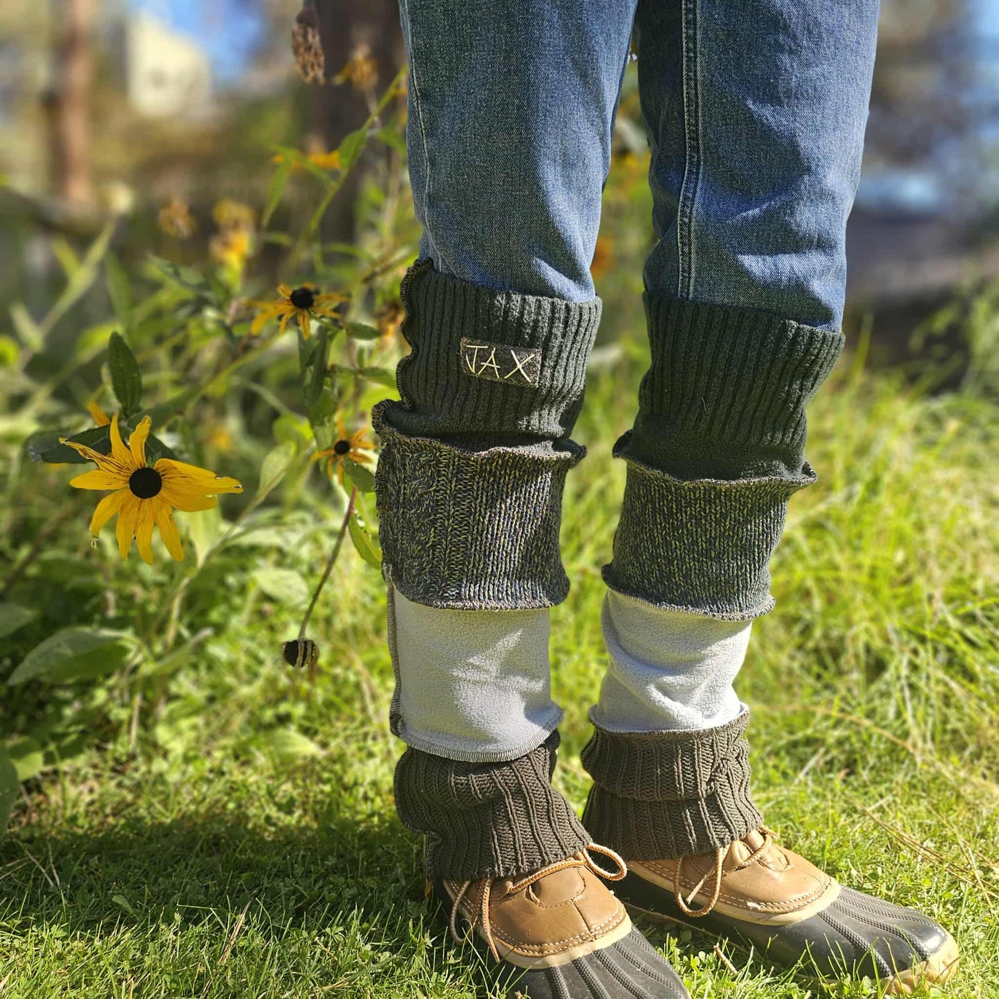 Grey and Green JAX Legwarmer