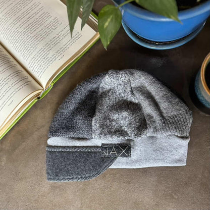 Choose a colorway Newsboy caps