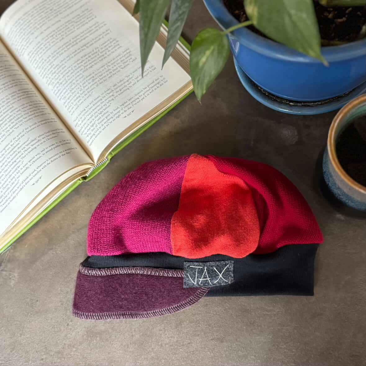 The colorful collection Newsboy caps (choose SM-XL)