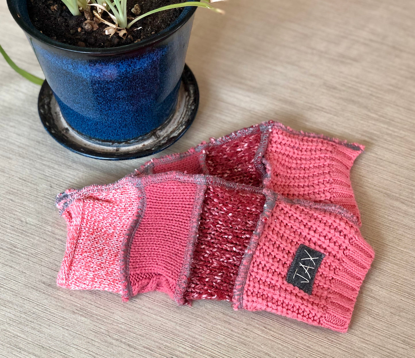 Upcycled mixed Pinks Jax texting gloves