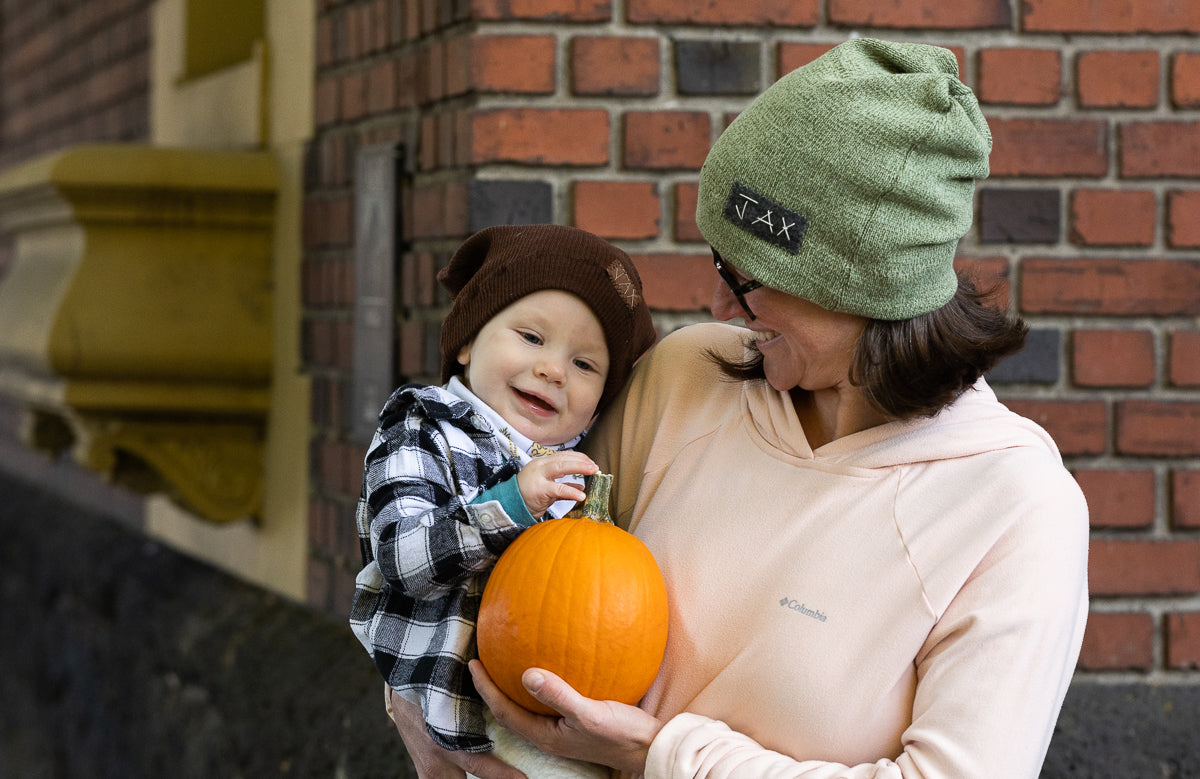 Upcycled Sweater light Green JAX Slouchie Beanie