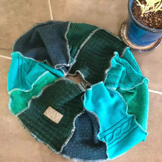 Jax upcycled Ocean Mar infinity scarf